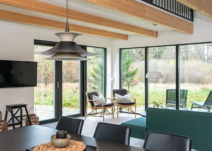 Holiday home 6 Person In Hovborg-by Traum *